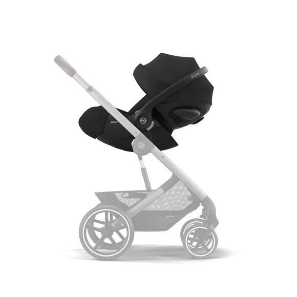 Siege Auto Cloud G i-Size -Moon Black Plus